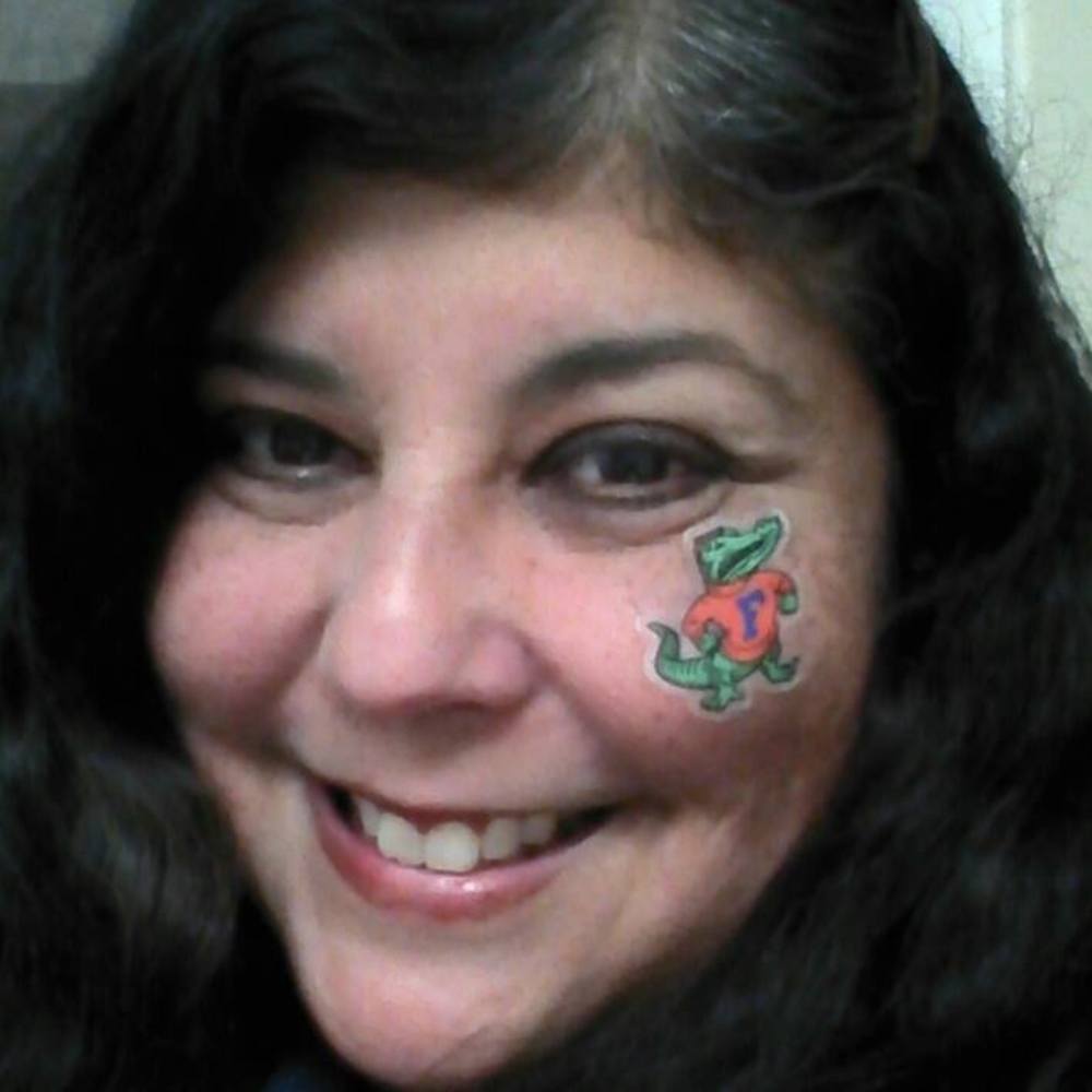 Meet your Posher, Lynn